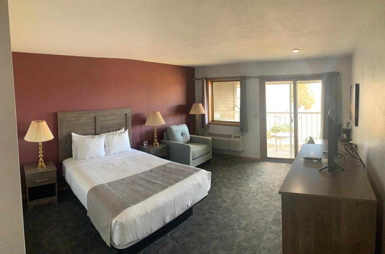 Cherry Hills Golf & Lodge 스터전 베이 외부 사진